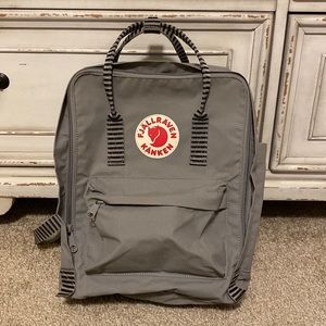 Fjallraven Kanken book bag